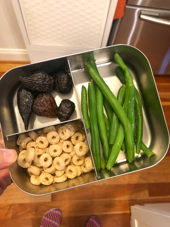power o's, dried figs, string beans
